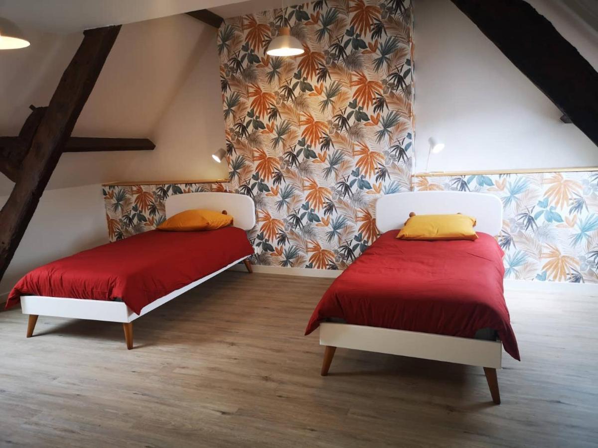 Maison Normande Proche De La Mer Et Des Lieux Touristiques Quettehou エクステリア 写真
