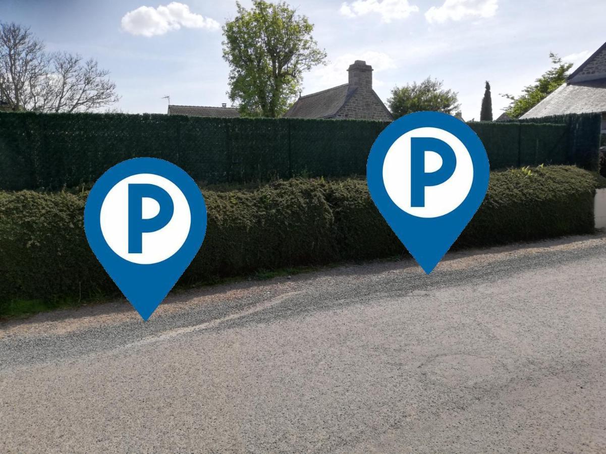 Maison Normande Proche De La Mer Et Des Lieux Touristiques Quettehou エクステリア 写真